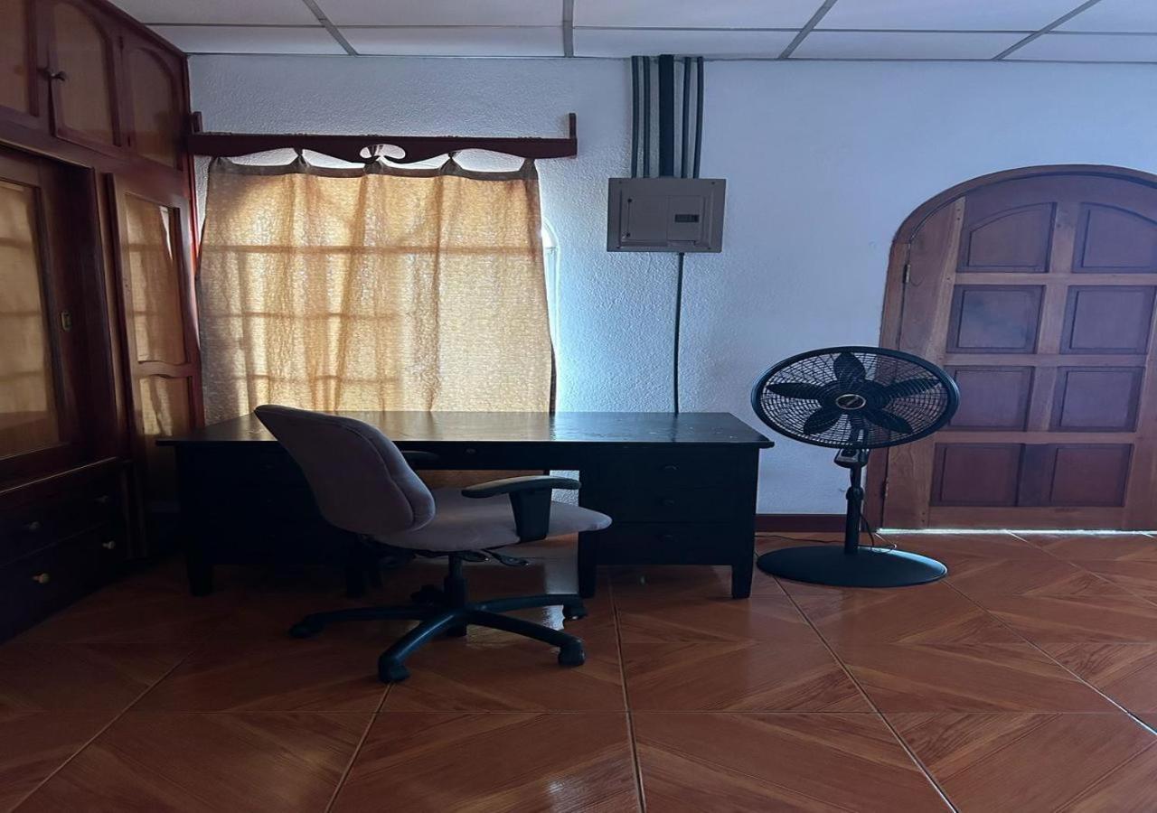 Casa Robles - Your Stay Near Airport Managua Exterior foto